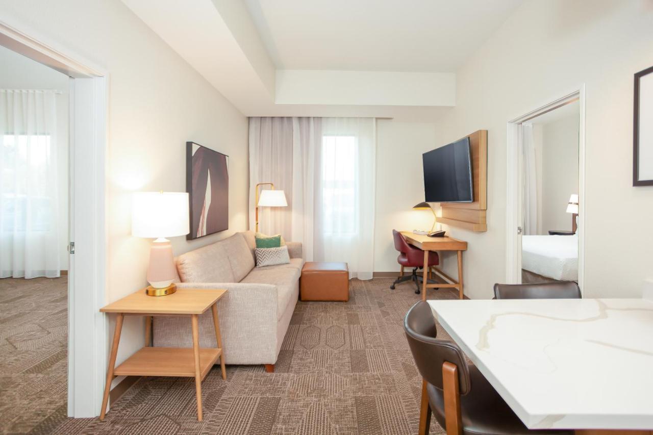 Staybridge Suites - San Bernardino - Loma Linda Екстер'єр фото